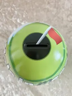 【未使用品】ゴルフボール型の貯金箱 ホールインワン