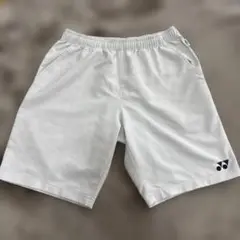 YONEX ライトグレー ショートパンツ JP M