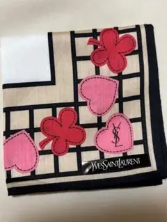 イブサンローラン　ハンカチ　ハートピンク