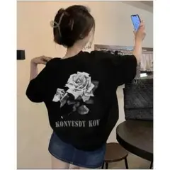 【即日発送】KONVESDY KOV バラプリント Tシャツ おしゃれ コーデ