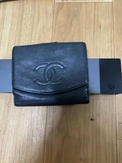 CHANEL ヴィンテージシャネル ココマーク 折り財布 キャビアスキン