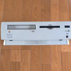 Macintosh Performa 630 本体と周辺機器