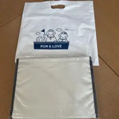 ランアンドラブ　収納ボックス