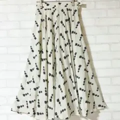 ジョルジュ レッシュ フレア スカート アイボリー 魚柄