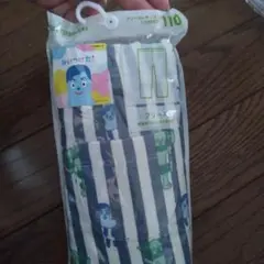 Item thumbnail for item 53a105db-41c9-4e23-9f47-6c312fea1b28