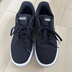 adidas ブラック スニーカー アディダス　24.5 レディース