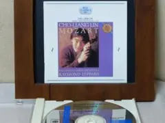 モーツアルト　ヴァイオリン協奏曲1番　3番　5番トルコ風　チャーリャン・リン