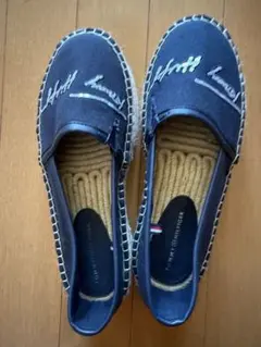 TOMMY HILFIGER ネイビー スリッポン