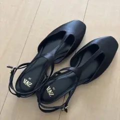 ZARA ストラップパンプス　39サイズ