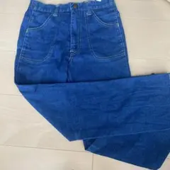 ジーンズ ボタン・ジッパー付き　130A