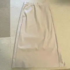 ドゥクラッセ　ナロースカート　ベージュ