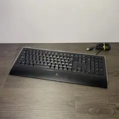 希少 ロジクール イルミネート キーボード K740 USB接続 テンキー付き