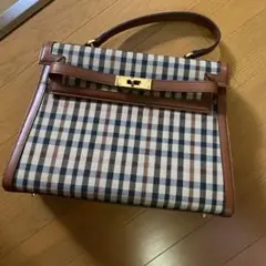 DAKSハンドバッグ
