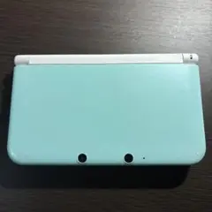 ニンテンドー3DS LL 本体　ミントホワイト　ミントグリーン