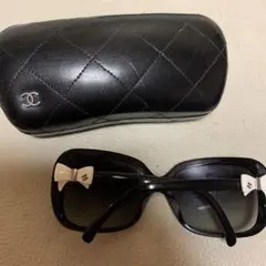 CHANELリボンサングラス