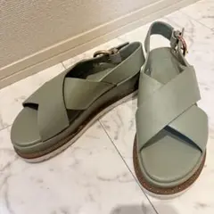 SHIPS グリーン クロスストラップ サンダル