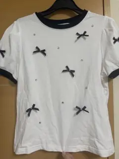 LILY BROWN ビジューリボンパフスリーブTシャツ ホワイト