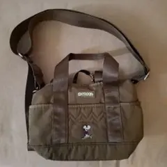 OUTDOOR PRODUCTS & スヌーピーショルダーバッグ ○カーキー○