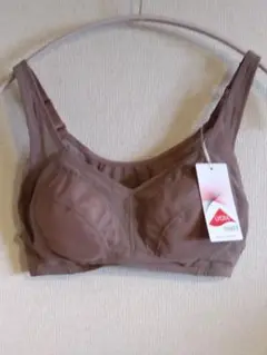 新品未使用　美人工房　エアライト　ノンワイヤーブラ