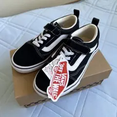 新品タグ付!!VANS ヴァンズ スニーカー 18ブラック マジックテープ　黒