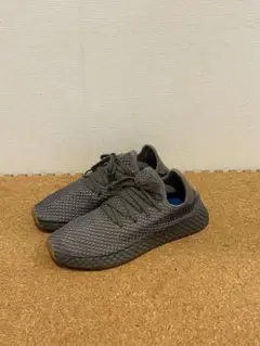 アディダス DEERUPTRUNNER グレー
