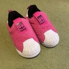 adidas もこもこスニーカー 15cm