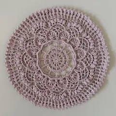 ♡可愛い立体模様♡ 手編みレース ベージュ ドイリー 16cm
