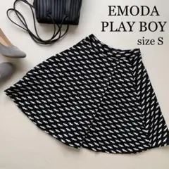 美品　EMODA PLAYBOY 柄　フレア　スカート　モノトーン　S 黒