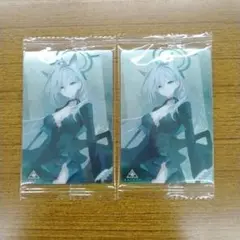 2枚　01　ブルーアーカイブ　ウエハース4 カード　ブルアカ