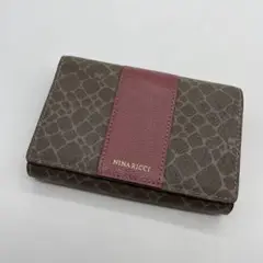 ☆新品 未使用☆ニナリッチ☆二つ折り財布☆