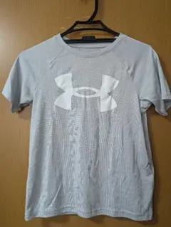 アンダーアーマー グレー Tシャツ