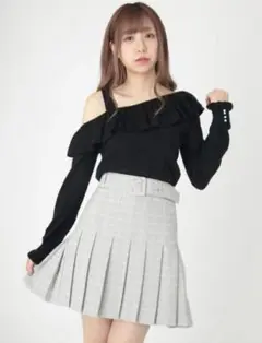 ［美品］アンクルージュ　プリーツベルト付きスカート　Mサイズ