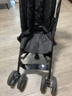 ベビーカーB型