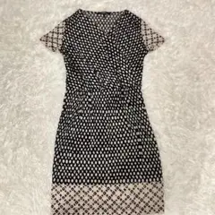 ✨美品 MARA WEEK END LINE 半袖ワンピース 総柄 L