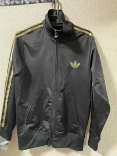 美品 adidas コーティングジャージ グリーン 京着用 Sサイズ 2025年最新】京 ジャージ アディダスの人気アイテム - メルカリ