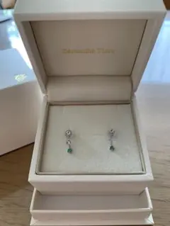 サマンサティアラ ピアス エメラルド