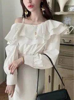 グレイル♡ワンショルダーブラウス