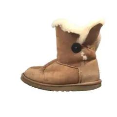UGG アグ ムートンブーツ ボタン 22-10-77
