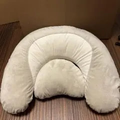 [美品]授乳クッションailebebe carmate