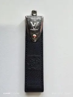 Item thumbnail for item 81209a63-e32c-4bd5-97c5-0e439c3d71ca