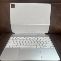 Apple Magic Keyboard 13インチ iPad Pro (M4)