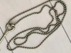 ◇ロングペンダント　クレヨン