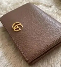 人気色 美品 GUCCI ミニ財布GGプチマーモント レザー ピンクベージュ
