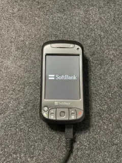 SoftBank／ガラゲー携帯電話3機種セット。【X01HTはアダプタ付き】。 SoftBank／ガラゲー携帯電話3機種セット。【X01HTはアダプタ付き】。