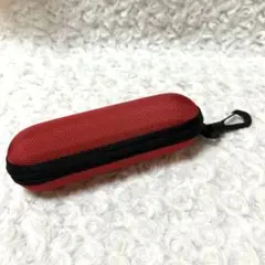 新品未使用　フック付き レッド サングラスケース メガネケース