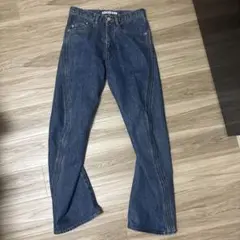 nvrfrgt 3D Twisted Jeans