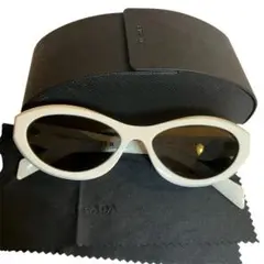 Item thumbnail for item ab81d459-c1cd-4384-acce-386830f1b5c5