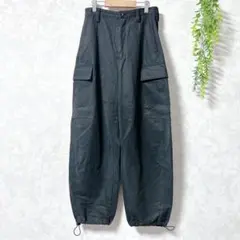 【サロン】カーゴパンツ 黒 S 裾ドローコード サイドポケット付き