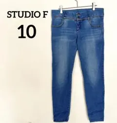 Item thumbnail for item 28272453-af3a-4c11-9e55-b46f633eb87e