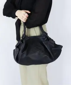 LOEWE ハンドバッグ ナッパアイレ ブラック